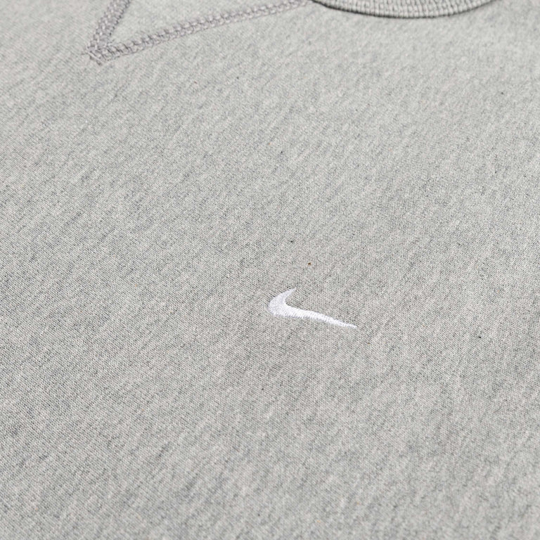 Nike	Solo Swoosh Fleece Crewneck - XL / Dark Grey Heather / White - 3