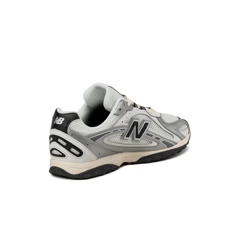 New Balance 204L - 44.5 / Silver Metallic / Black - 6