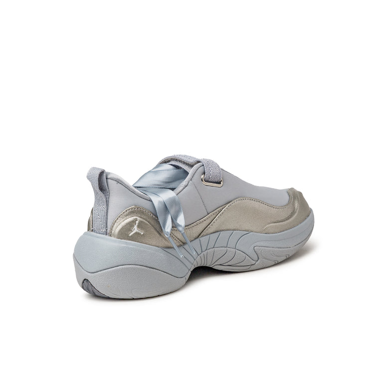 Nike Wmns Jordan Pointe - 36 / Metallic Silver / Photon Dust / Smoke Grey - 5
