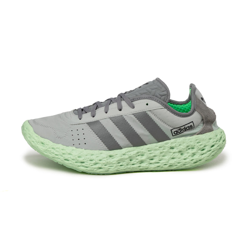 Adidas ZPONGE - 42 / Metallic Silver / Grey Three / Semi Green Spark

