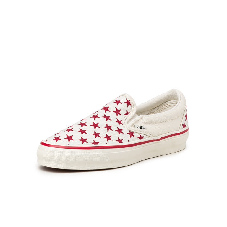 Vans Classic Slip-On *Stars* - 42 / White / Red - 2