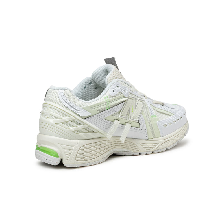 New Balance 1906A *Glow in the Dark* - 45 / White / Mint Flash / Silver Metallic - 5